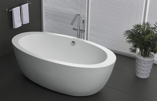Отдельностоящая, овальная акриловая ванна 1700x900x600 BB67-1700 BELBAGNO